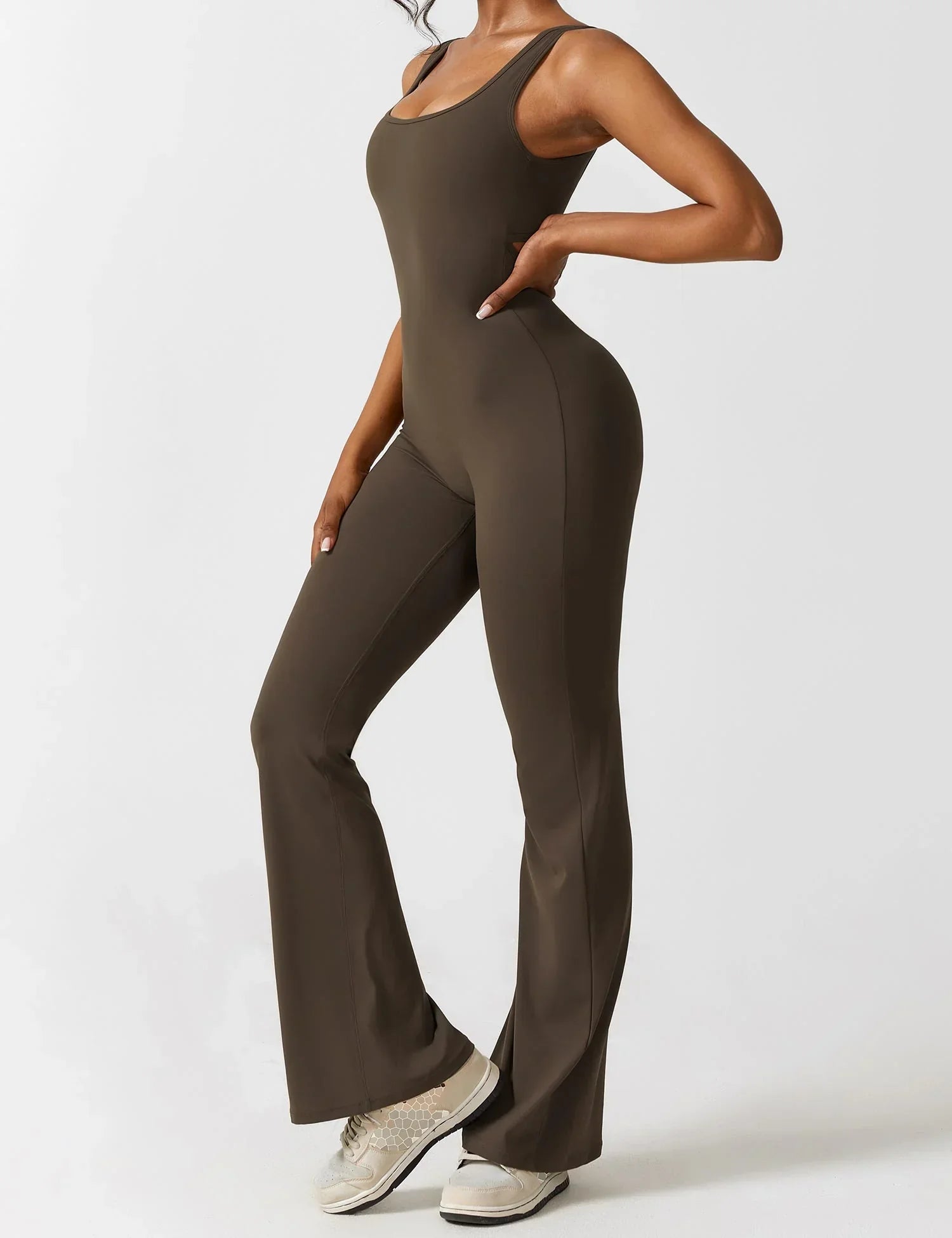 Kyliams | Enganliegender Jumpsuit mit weitem Bein