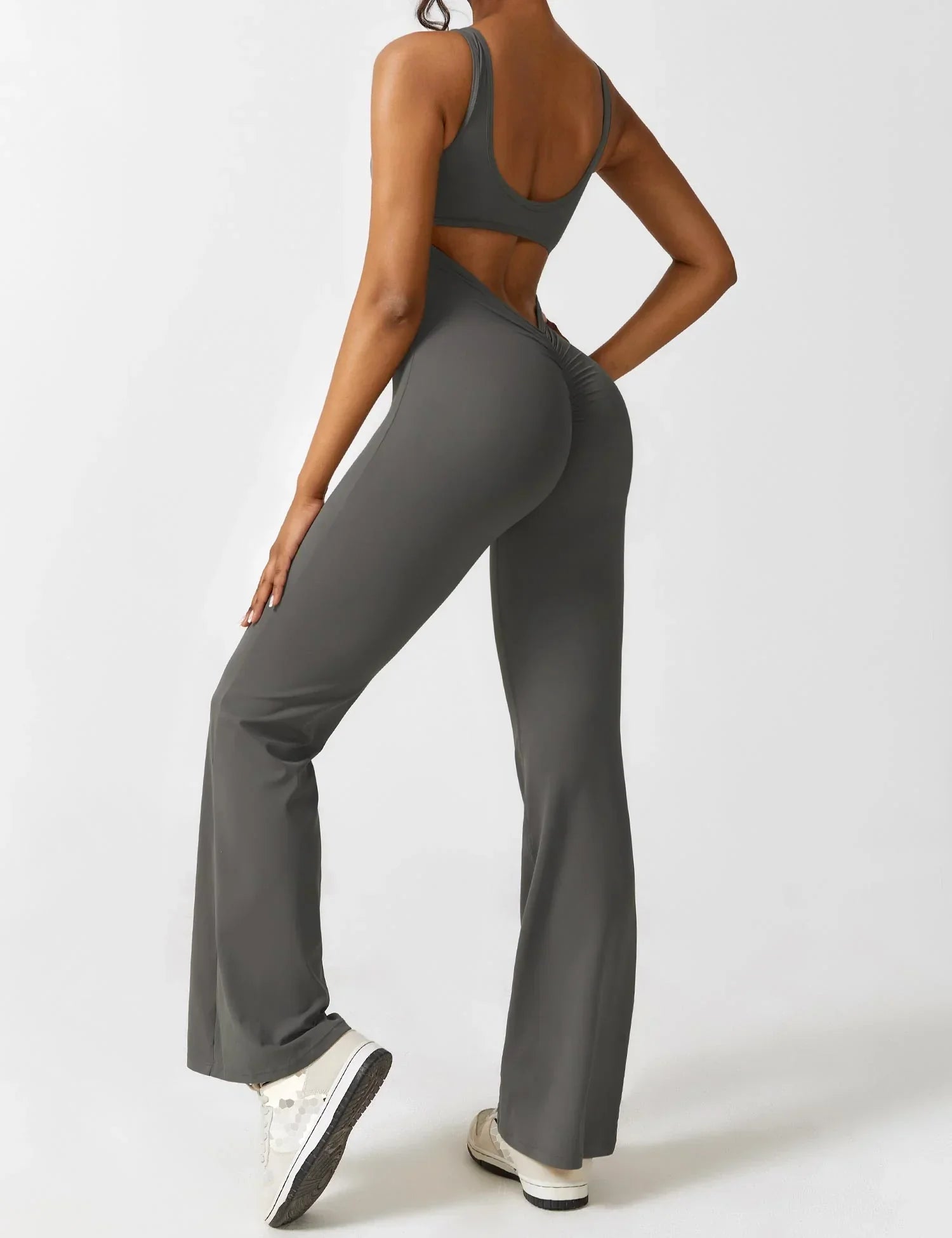 Kyliams | Enganliegender Jumpsuit mit weitem Bein