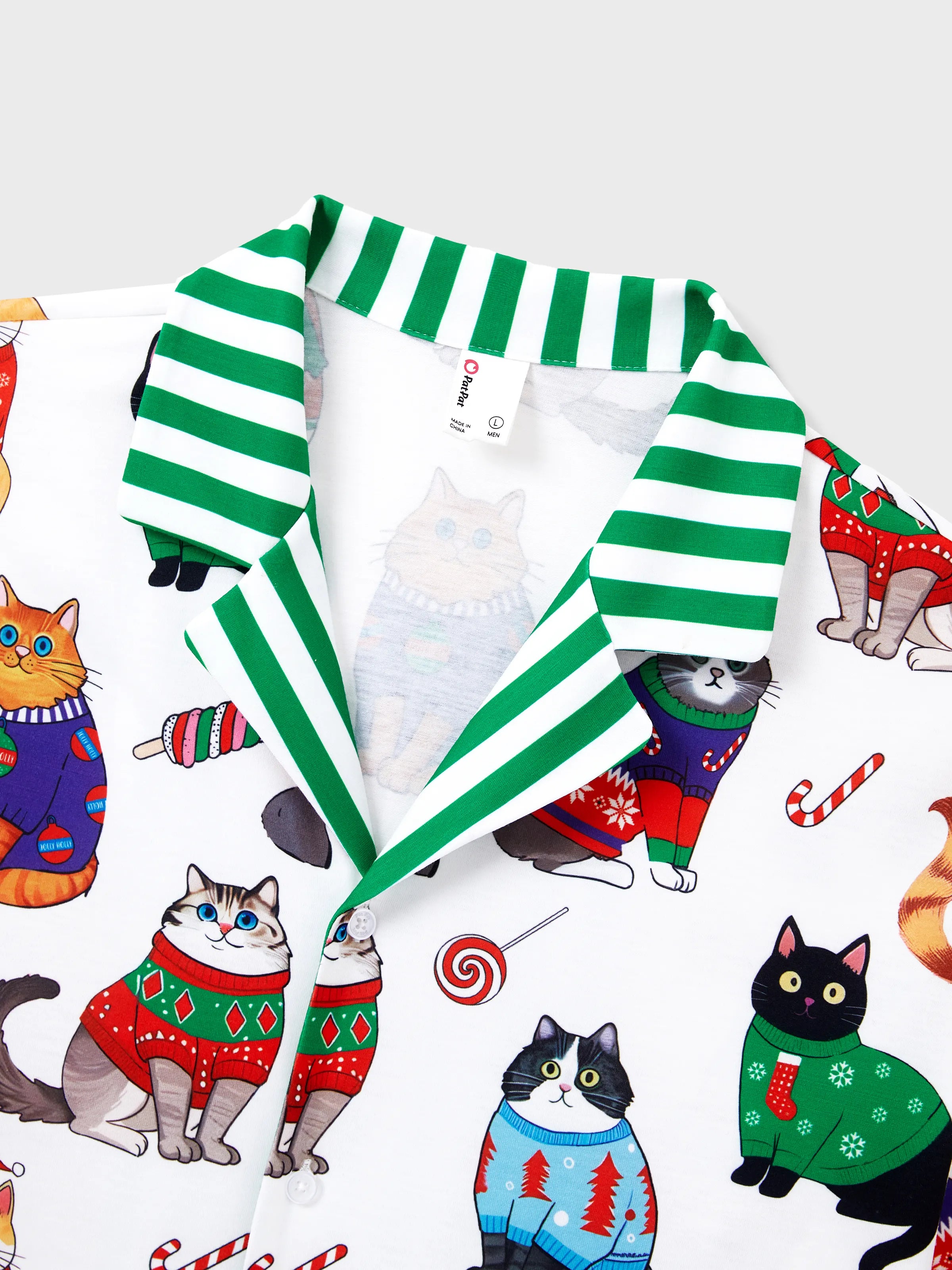 MeowJams | Weihnachts Familien Pyjama Set Katzenprint mit Passenden Socken Multicolor