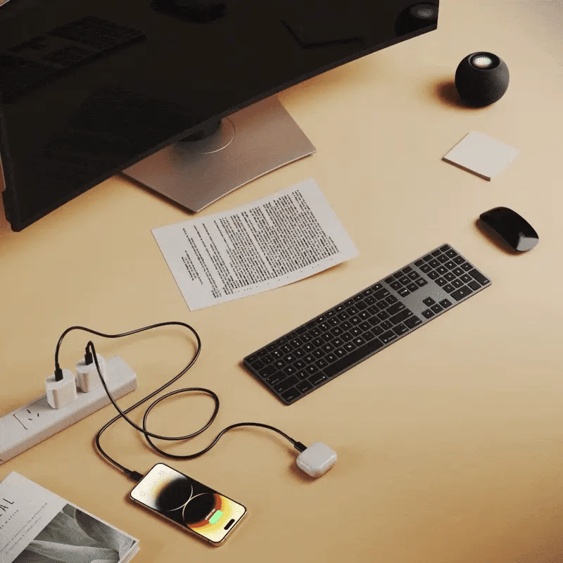MagCharge 3-in-1 Magnetische Drahtlose Lade-Mauspad | Laden, Arbeiten und Leuchten