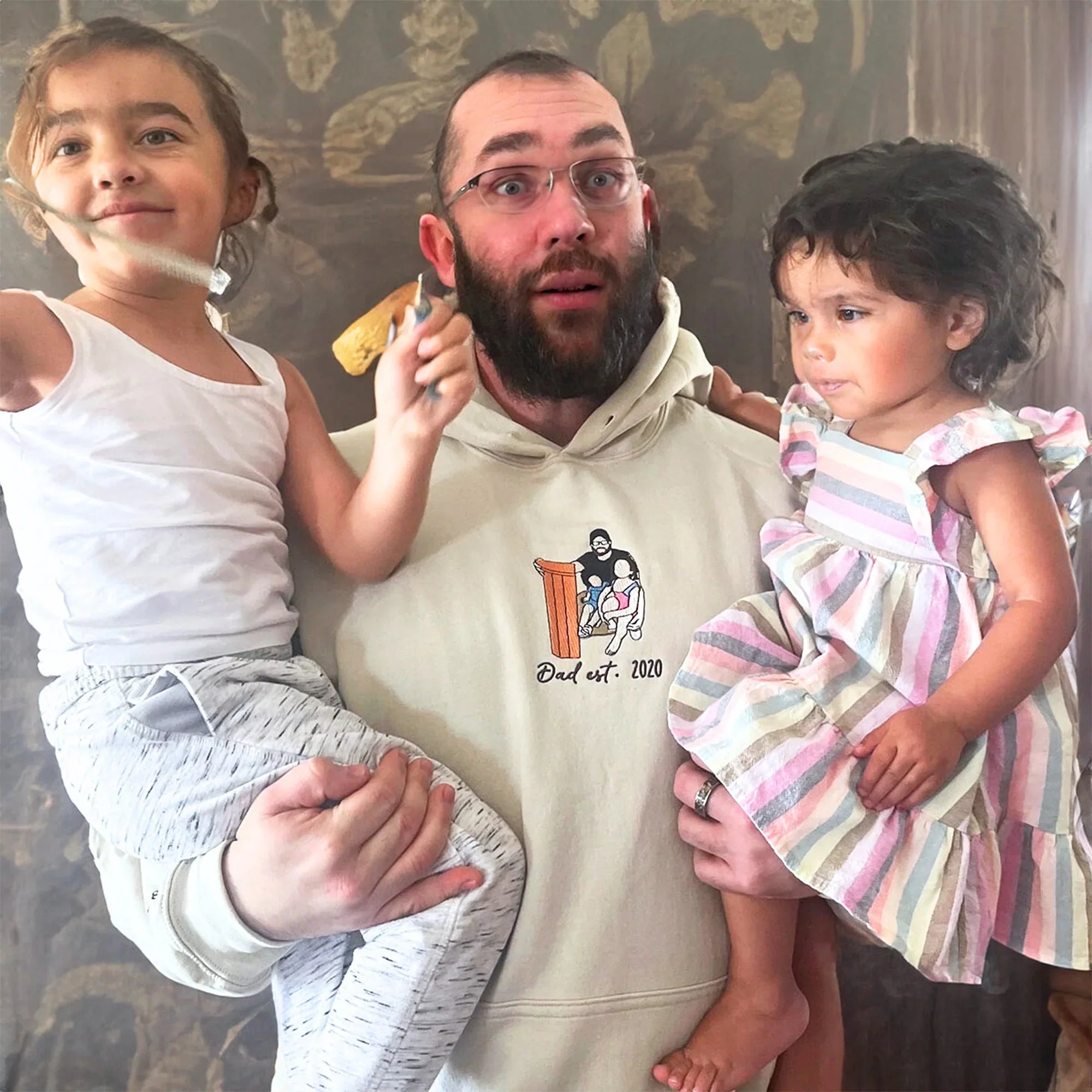 DadMark | Lass Papa sich jedes Mal geliebt fühlen, wenn er seinen Hoodie anzieht