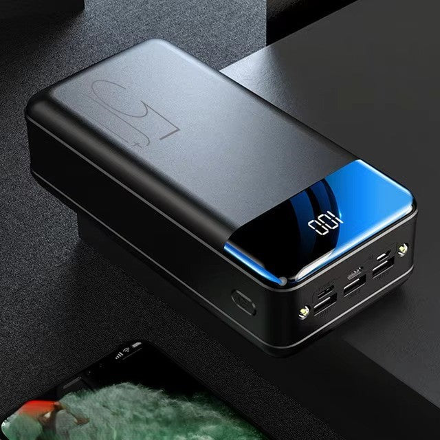 50.000mAh Ultra-Hohe Kapazität Power Bank – Super Schnelles Laden für Telefone, Tablets & Laptops