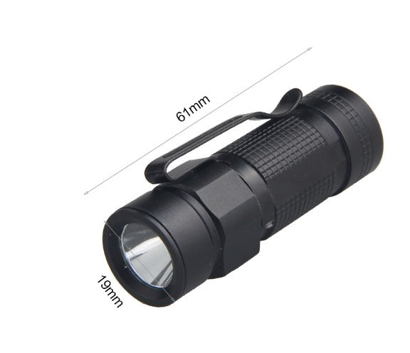 LuxeBeam Olight™ Taschenlampe | Premium Beleuchtung mit fortschrittlichen Funktionen für ultimative Sichtbarkeit