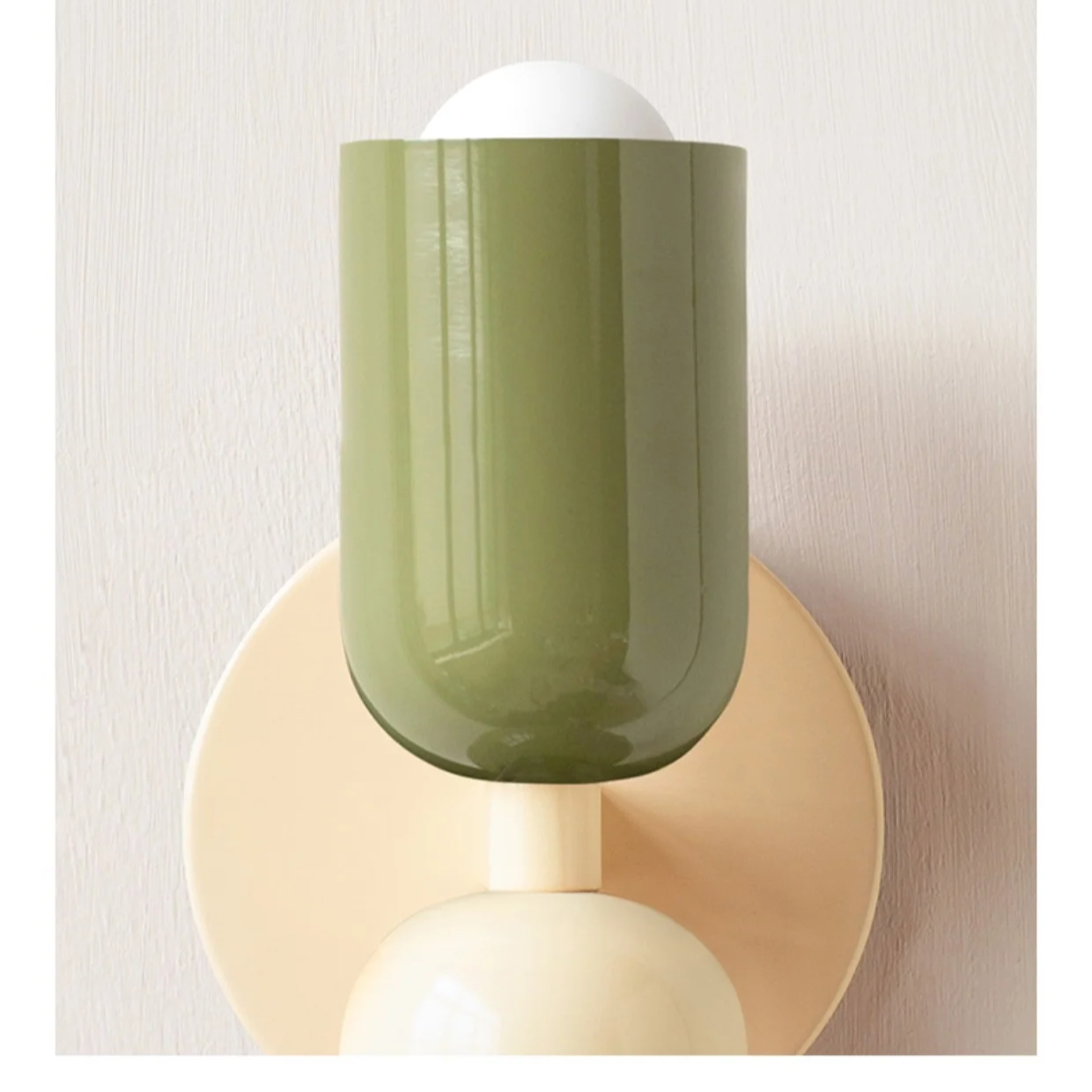 NordicLight - Minimalistische Wandleuchte für eine Schlichte Atmosphäre