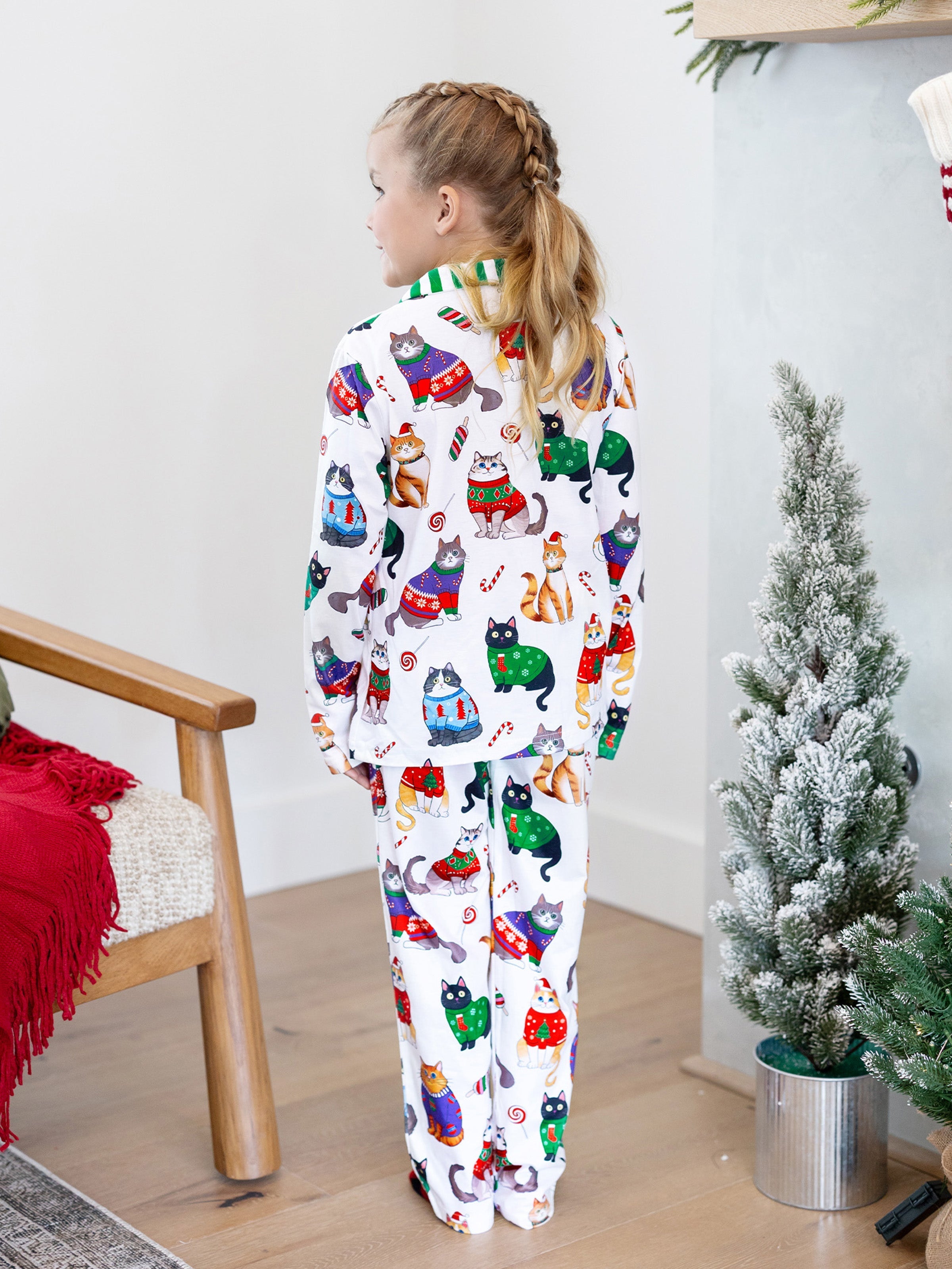 MeowJams | Weihnachts Familien Pyjama Set Katzenprint mit Passenden Socken Multicolor