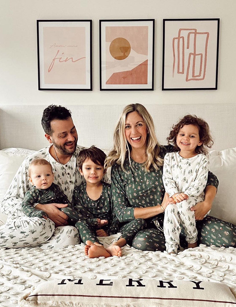 Familienweihnachtspyjamas mit Weihnachtsbaum - Hundepyjama inklusive