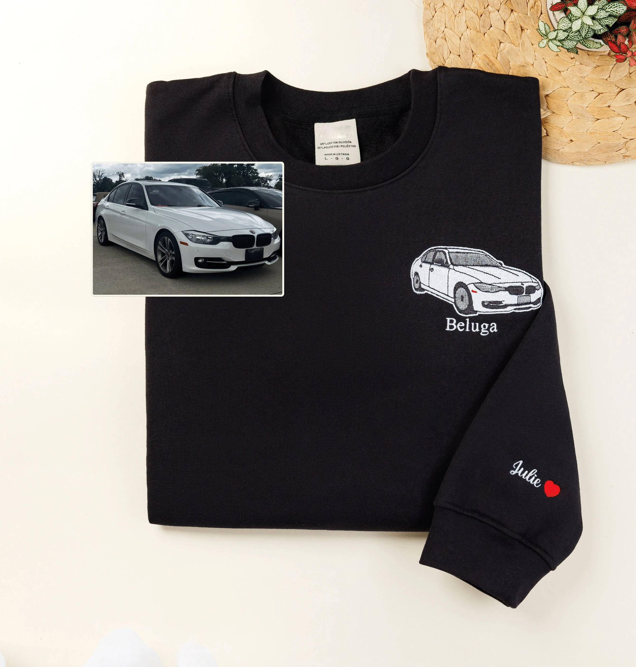 CarStitch | Die personalisierte gestickte Auto-Hoodie deines eigenen Autos
