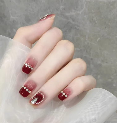 NailReStyle | Wiederverwendbare Kunstnägel
