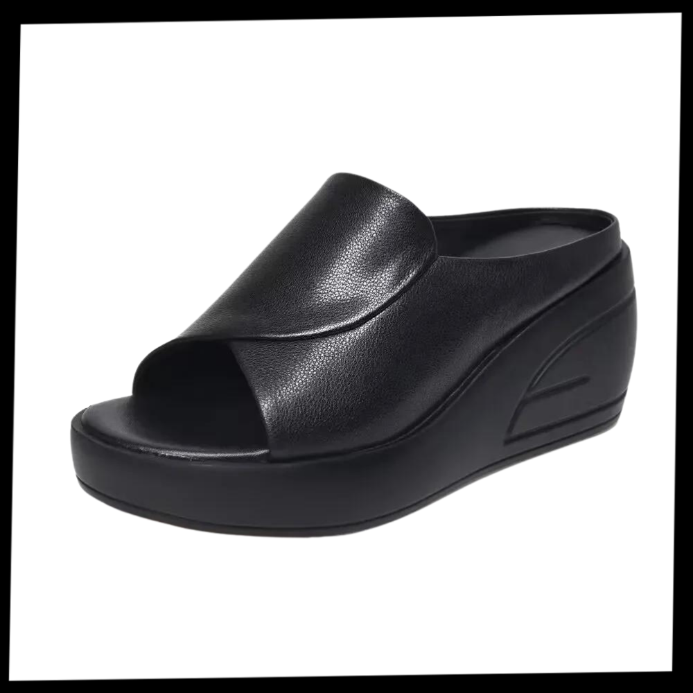 Stoßdämpfende orthopädische Sandalen mit Absatz