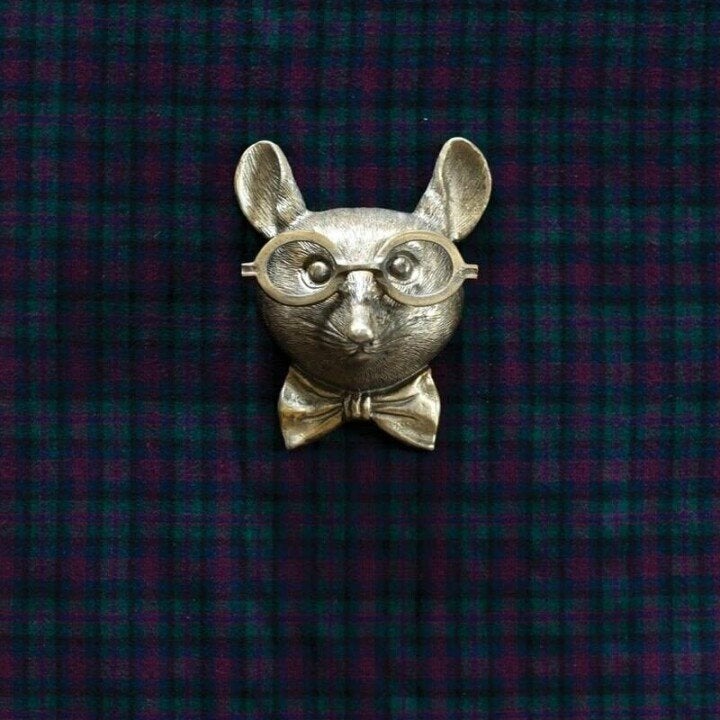 ArtBeest Tierkopf Wanddekoration – Handgemalte Verspielte Figuren aus Harz