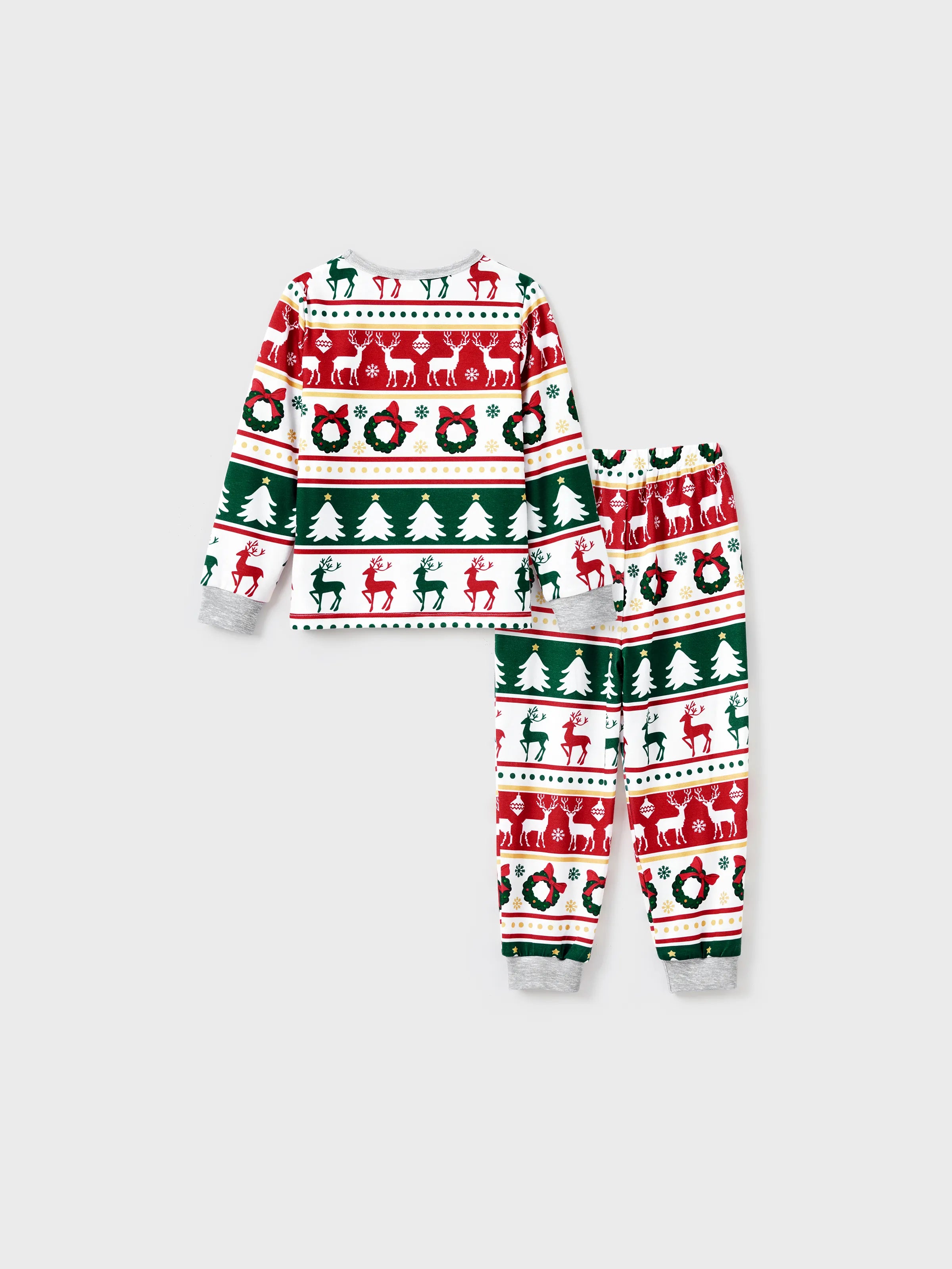 ReindeerJams | Familienpassende Weihnachts-Pyjamas mit Rentier- und Weihnachtsbaum-Muster und ColorBlock-Socken
