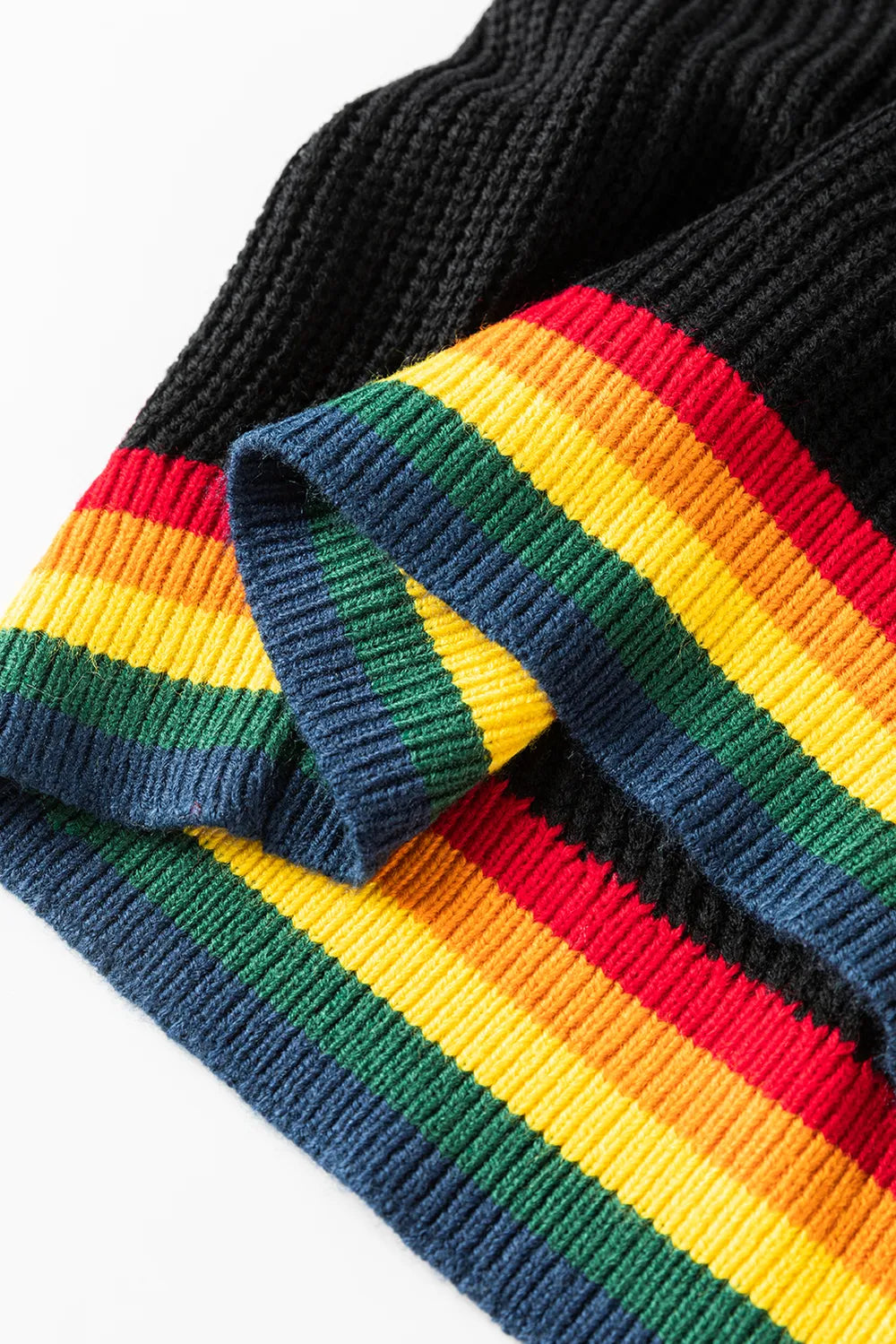 Fröhlicher & Heller Regenbogenrand Weihnachts-Pullover