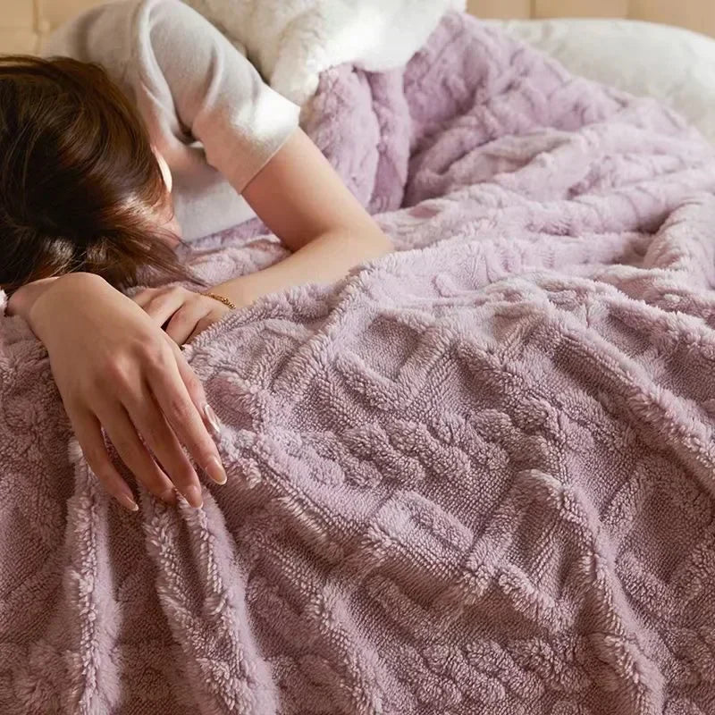 WarmThuis Winterdecke – Luxuriöse Lammwoll-Fleece-Decke mit beidseitigem Design