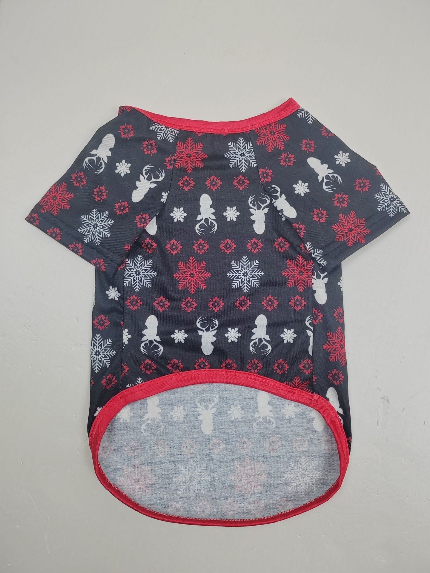 Rote Weihnachts-Schneehirsch passende Familien-Weihnachtspyjamas (Hundepyjamas inklusive)