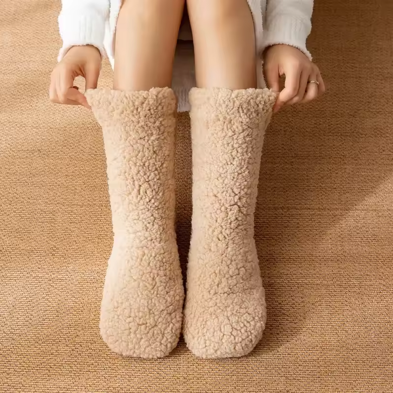 Fluffy Thermo Lounge Socken – Weiche Warme Plüsch Haussocken für Winterkomfort