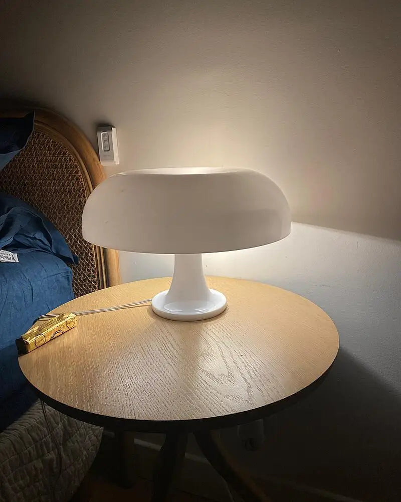 Elegante Tragbare Pilzlampe für Zuhause