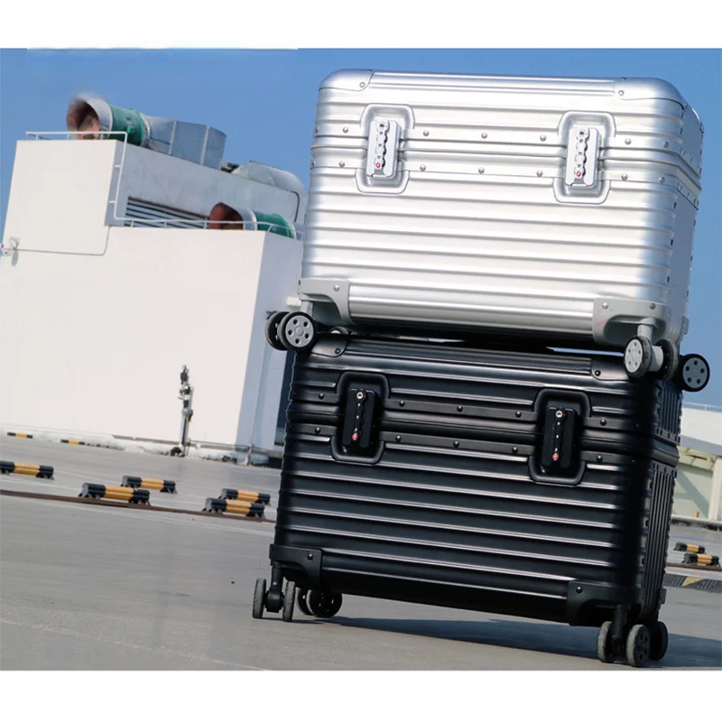 LuxeGuard Aluminium-Magnesium Hartschalenkoffer | Robuster und eleganter Schutz für Ihre Reiseutensilien