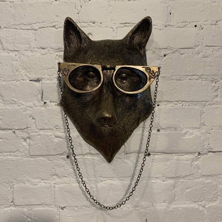 ArtBeest Tierkopf Wanddekoration – Handgemalte Verspielte Figuren aus Harz