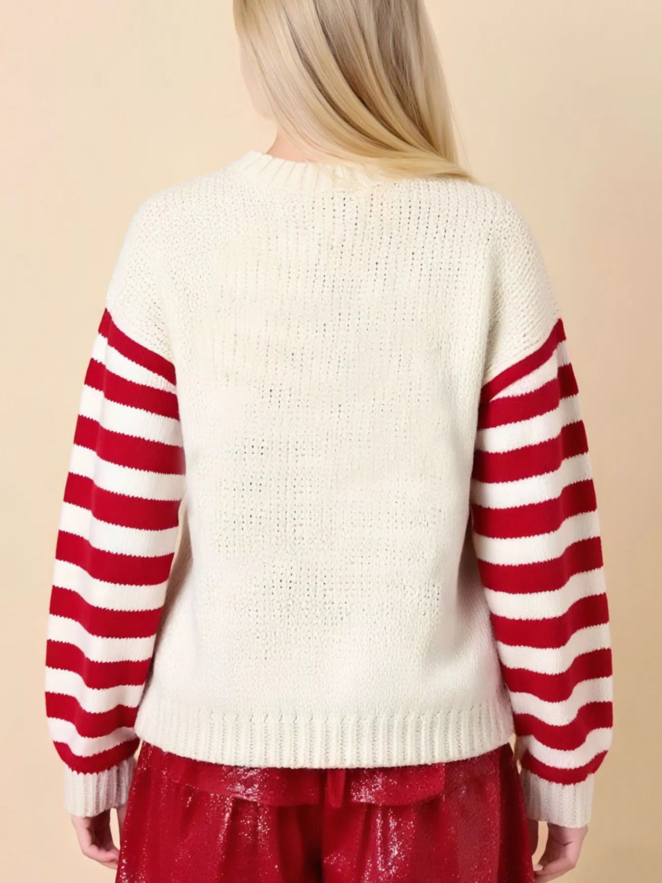 Weihnachtsbaum Rundhals Pullover – Elfenbein mit Rot gestreiften Ärmeln