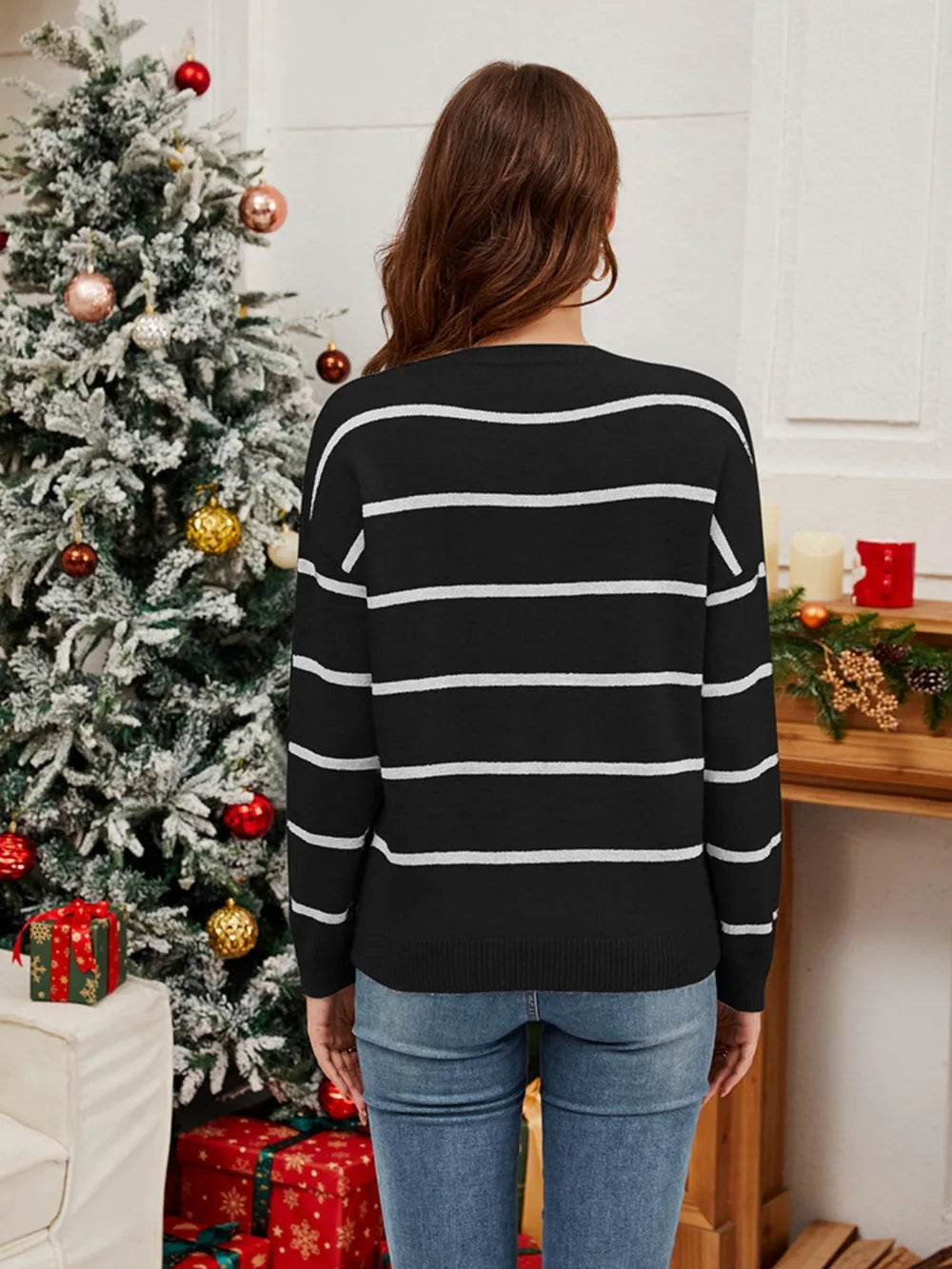 Pailletten-Weihnachts-Pullover mit gestreiftem Santa – Grün, Rot &amp; Schwarz