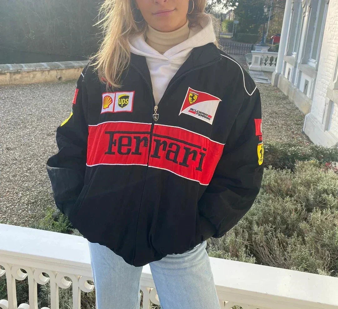 Vintage Ferrari Racer Jacke - Sportlicher Stil und Nachhaltigkeit für alle