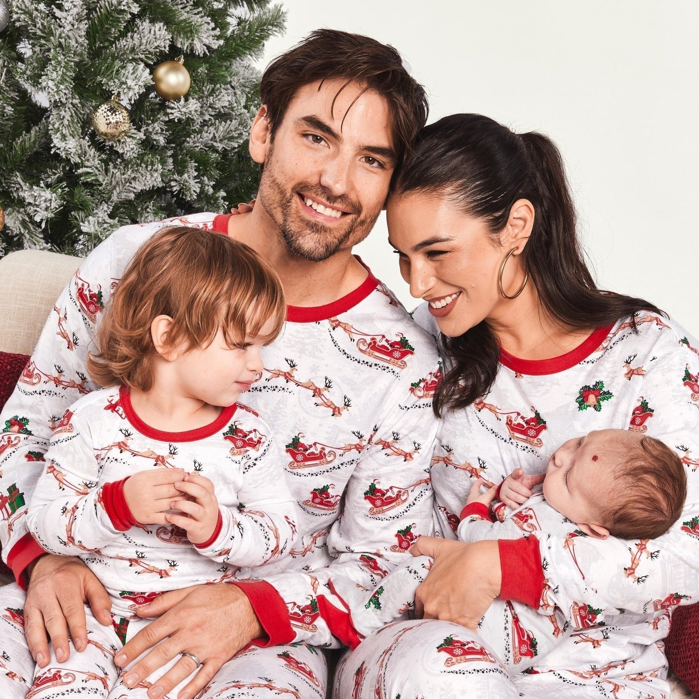 Weihnachts-Rentier und Schneemann Druck Passende Familien Weihnachts-Pyjamas